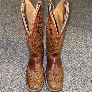 Boulet women’s square boot